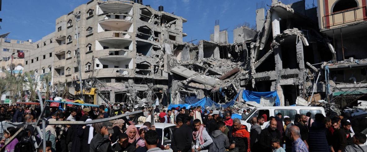 انهيار المنظومة الاقتصادية بغزة وانكماش كبير بالضفة بسبب العدوان