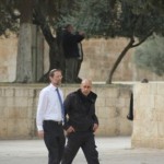 moshe-vglin-attack-aqsa-19-2-2014 (2)