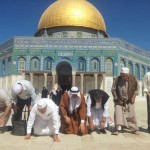 gazaian-people-visting-aqsa-mosq (4)