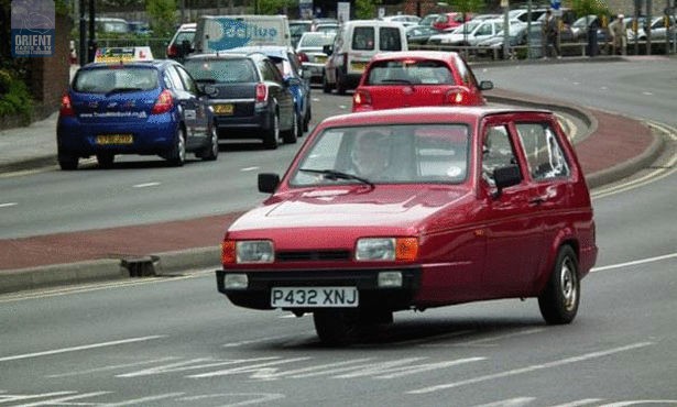 Reliant Robin