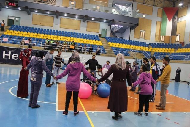 مهرجان رياضي لذوي الإعاقة تنظمه جمعية الإحسان الخيرية في الخليل