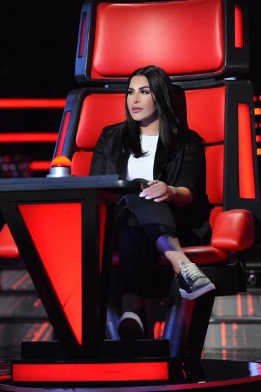 قناة MBC تطرد أحلام من برنامج The voice