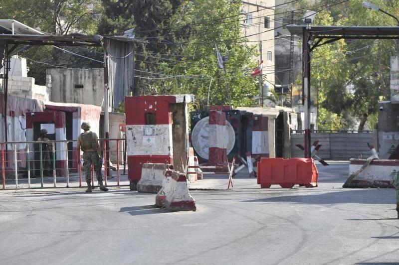 القوى الأمنية الفلسطينية تنتشر في مخيم عين الحلوة