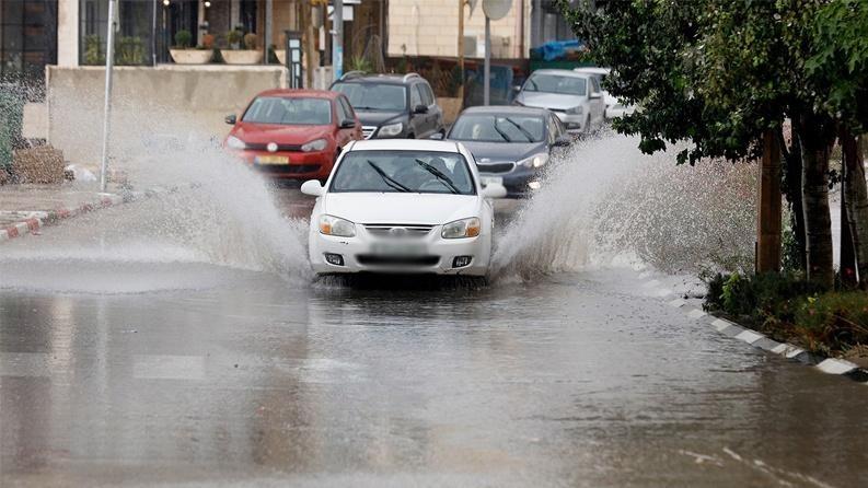 حالة الطقس: منخفض جوي مصحوب بكتلة هوائية باردة